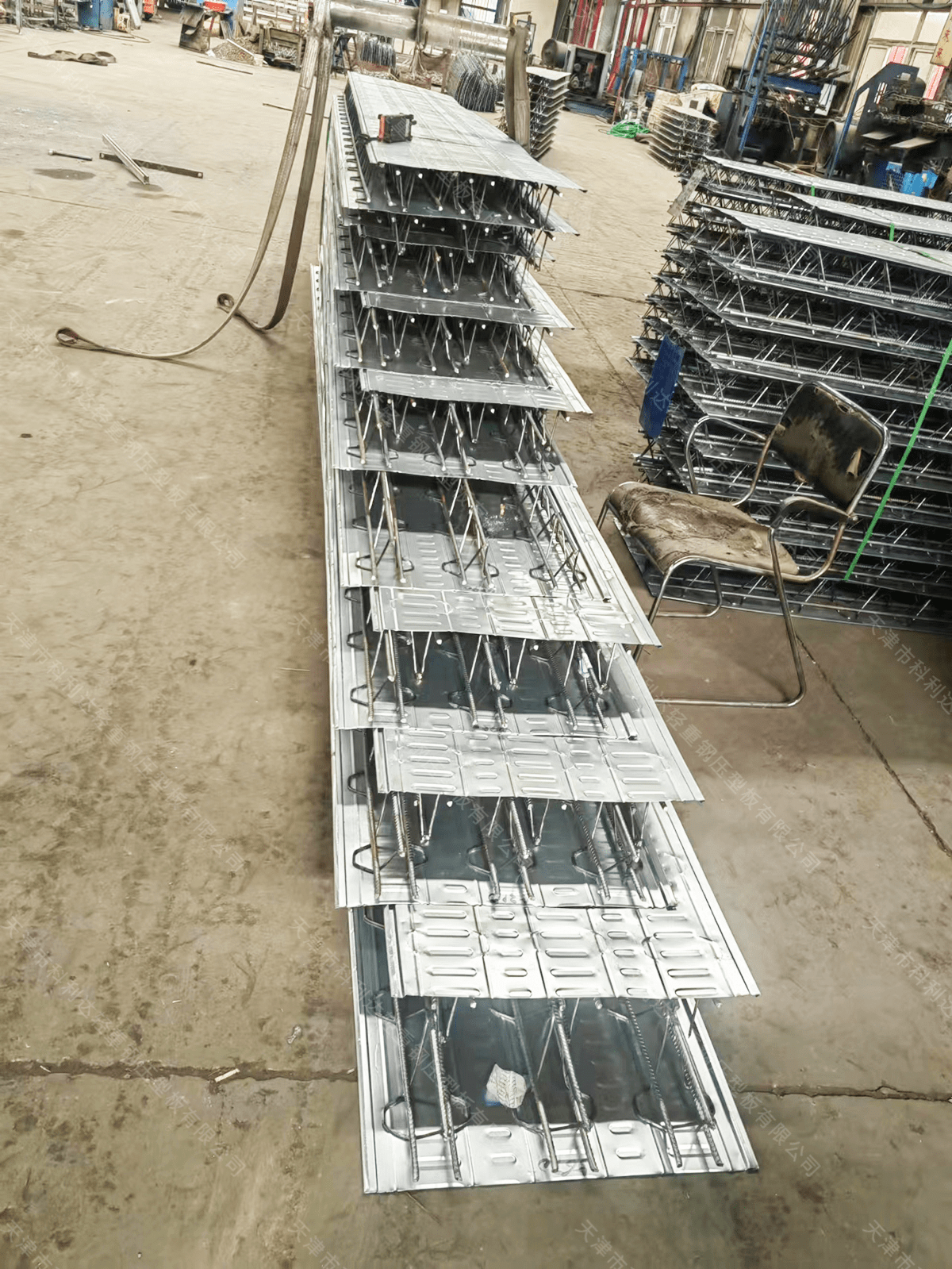 钢筋桁架楼承板,钢筋桁架楼承板厂家,钢筋桁架楼承板价格,钢筋桁架楼承板型号